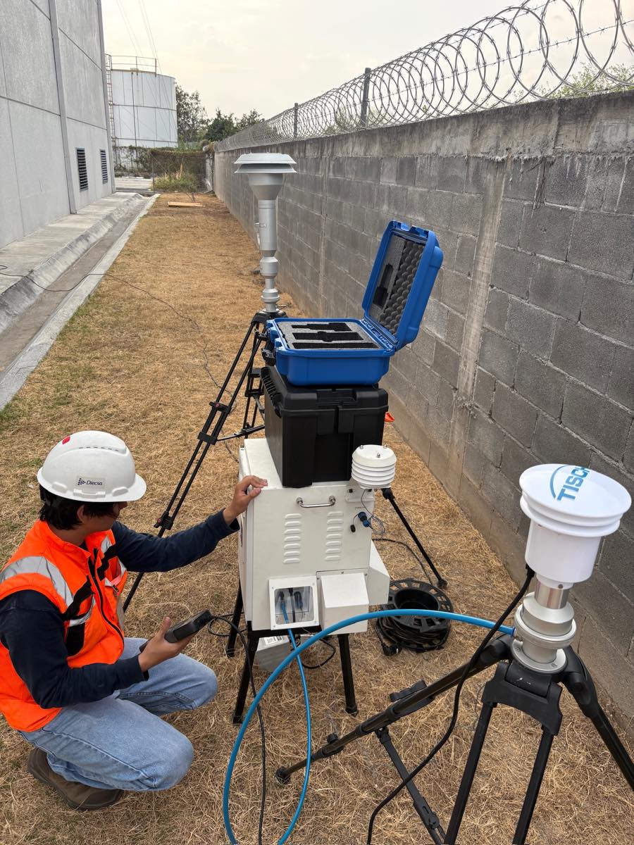 Estación de monitoreo perimetral instalada en sitio